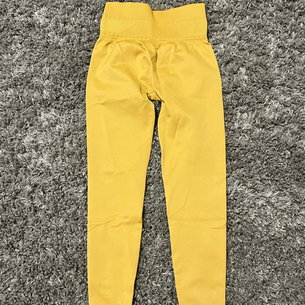 gymshark turmeric yellow Leggings